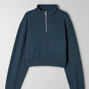 Aritzia Tna Cozy Fleece Perfect 1/4 Zip Sweatshirt